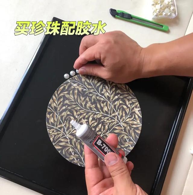 全世界最不值得花大价钱的东西——装饰画（不花钱的反而更高级）